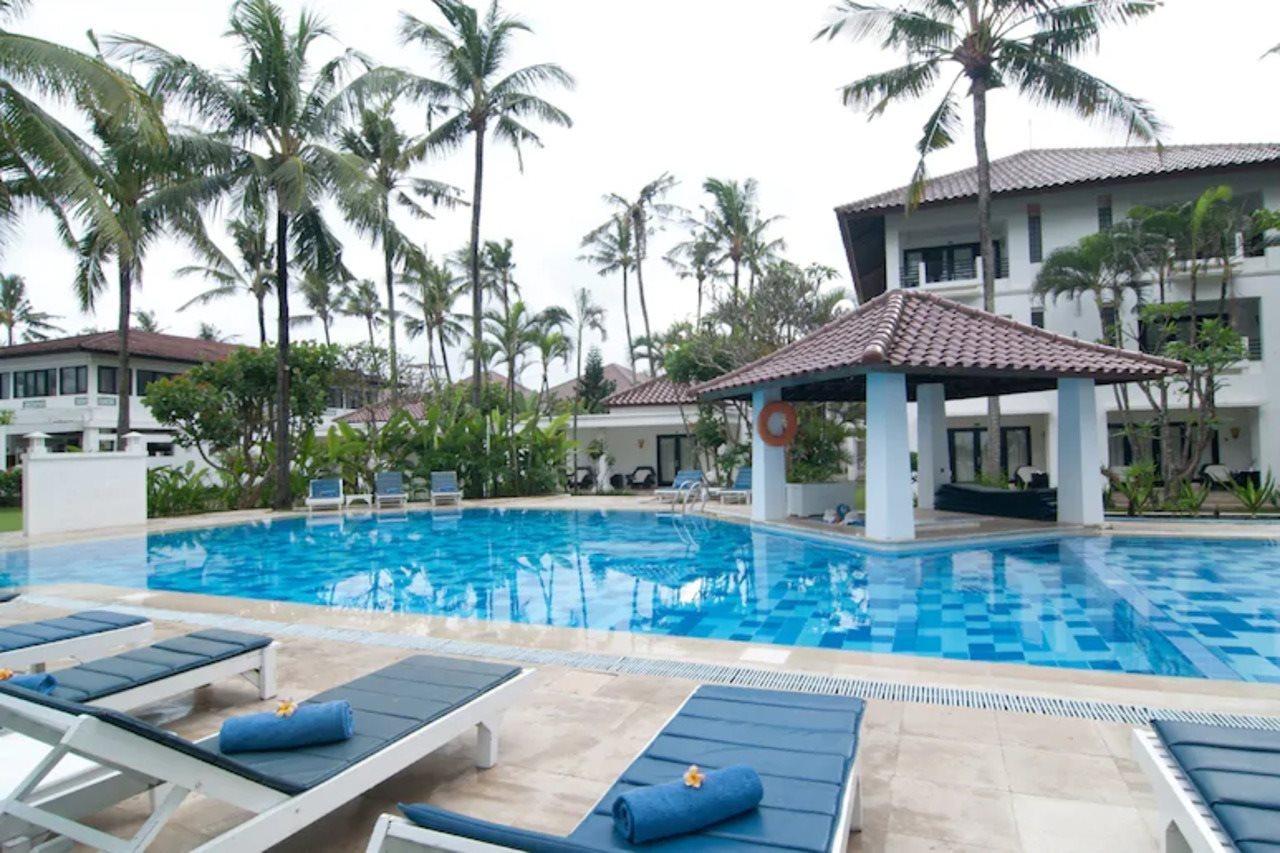Legong Keraton Beach Hotel Canggu Zewnętrze zdjęcie