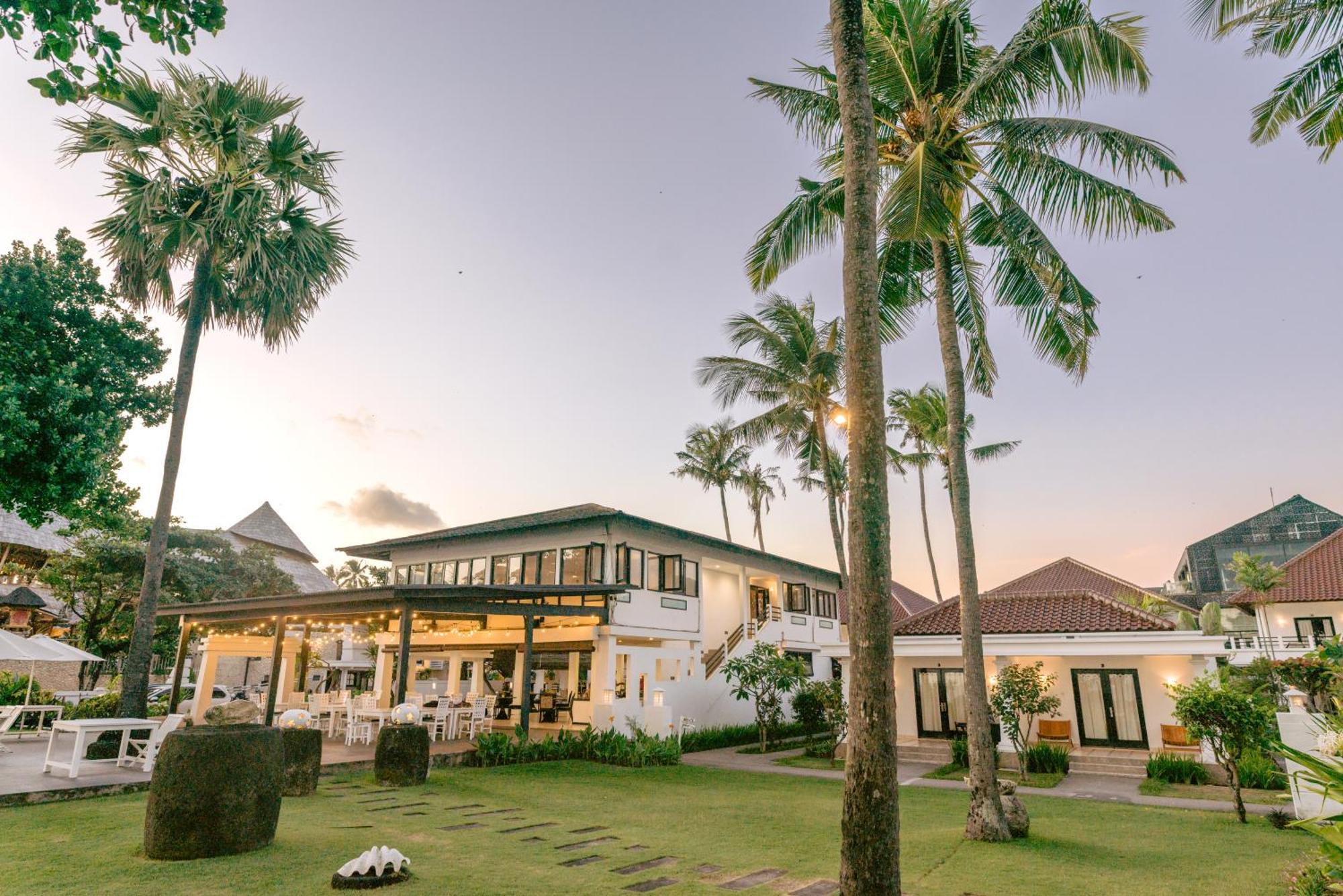 Legong Keraton Beach Hotel Canggu Zewnętrze zdjęcie