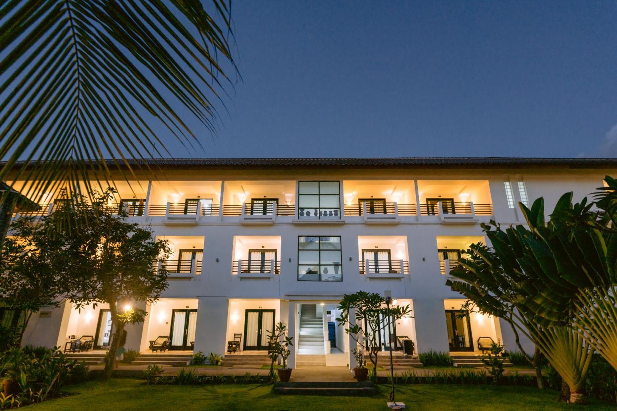 Legong Keraton Beach Hotel Canggu Zewnętrze zdjęcie