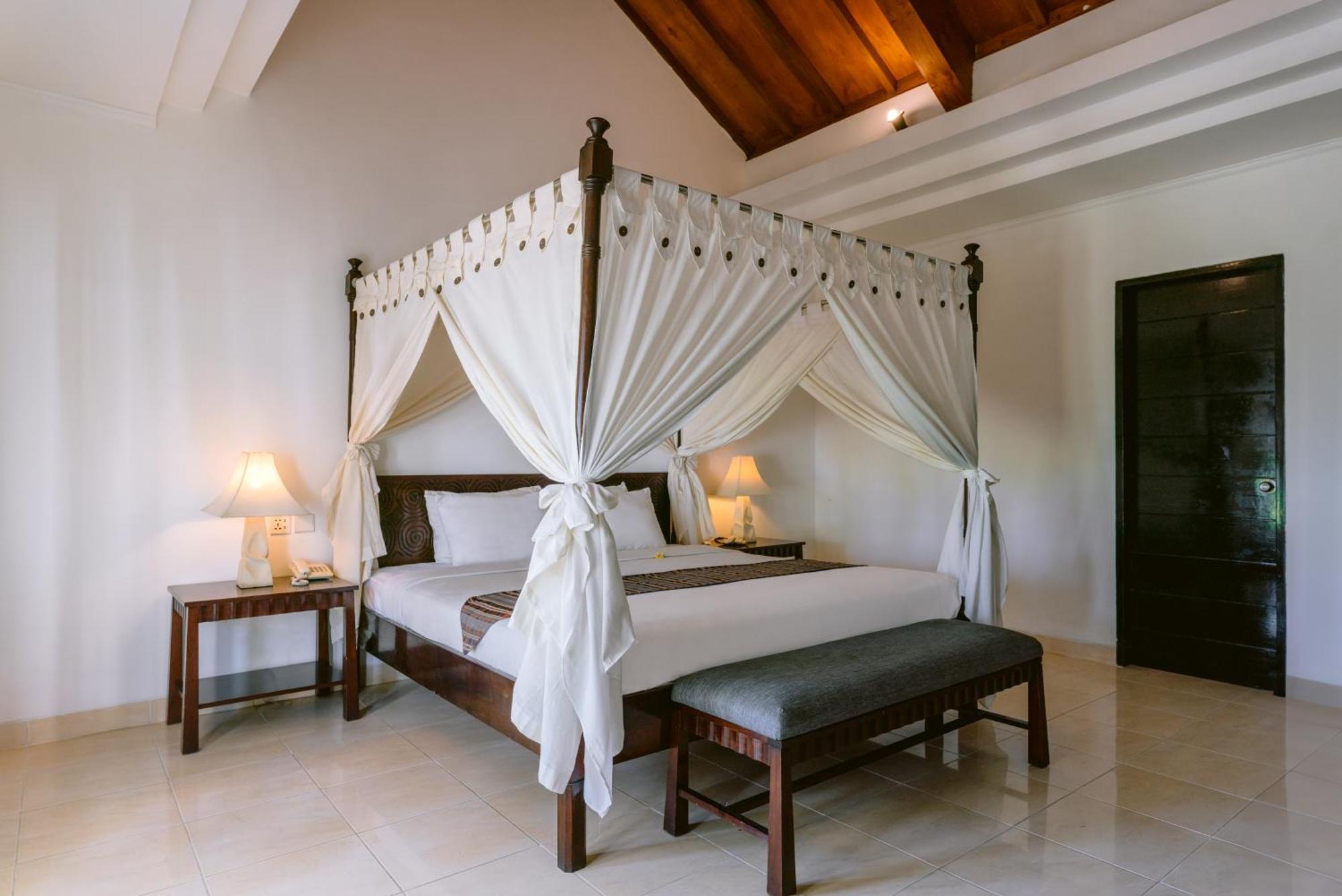 Legong Keraton Beach Hotel Canggu Zewnętrze zdjęcie