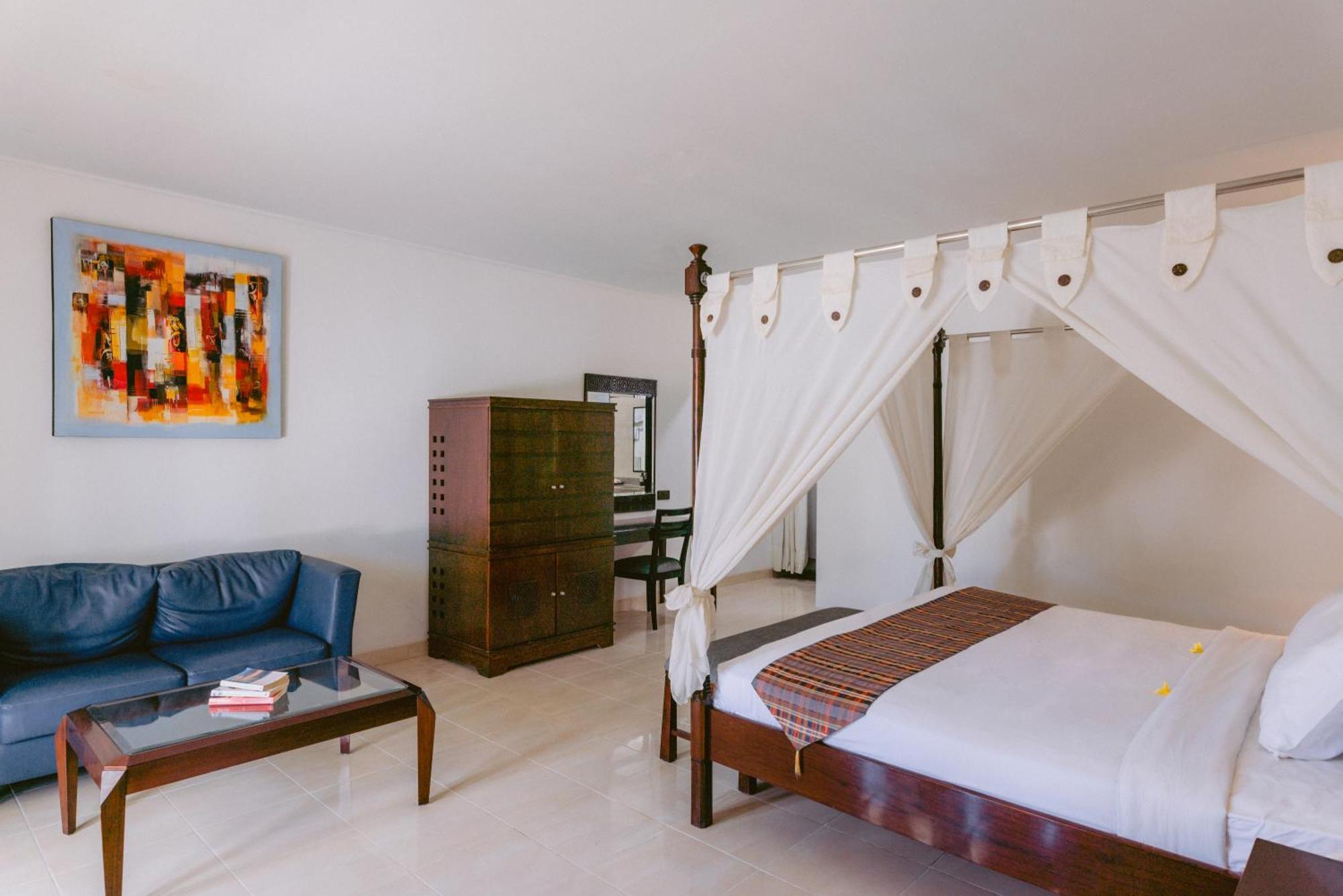 Legong Keraton Beach Hotel Canggu Pokój zdjęcie
