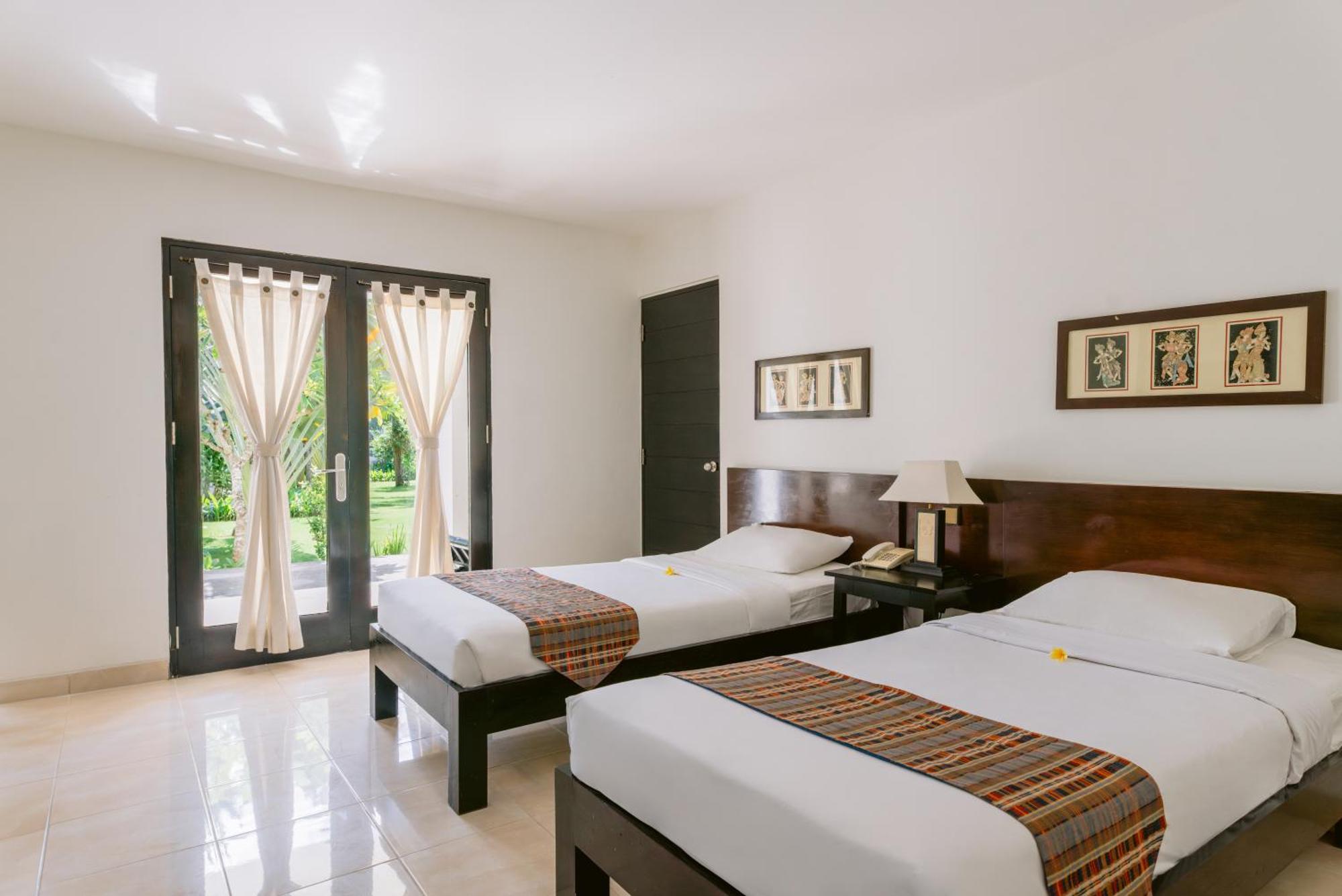 Legong Keraton Beach Hotel Canggu Zewnętrze zdjęcie