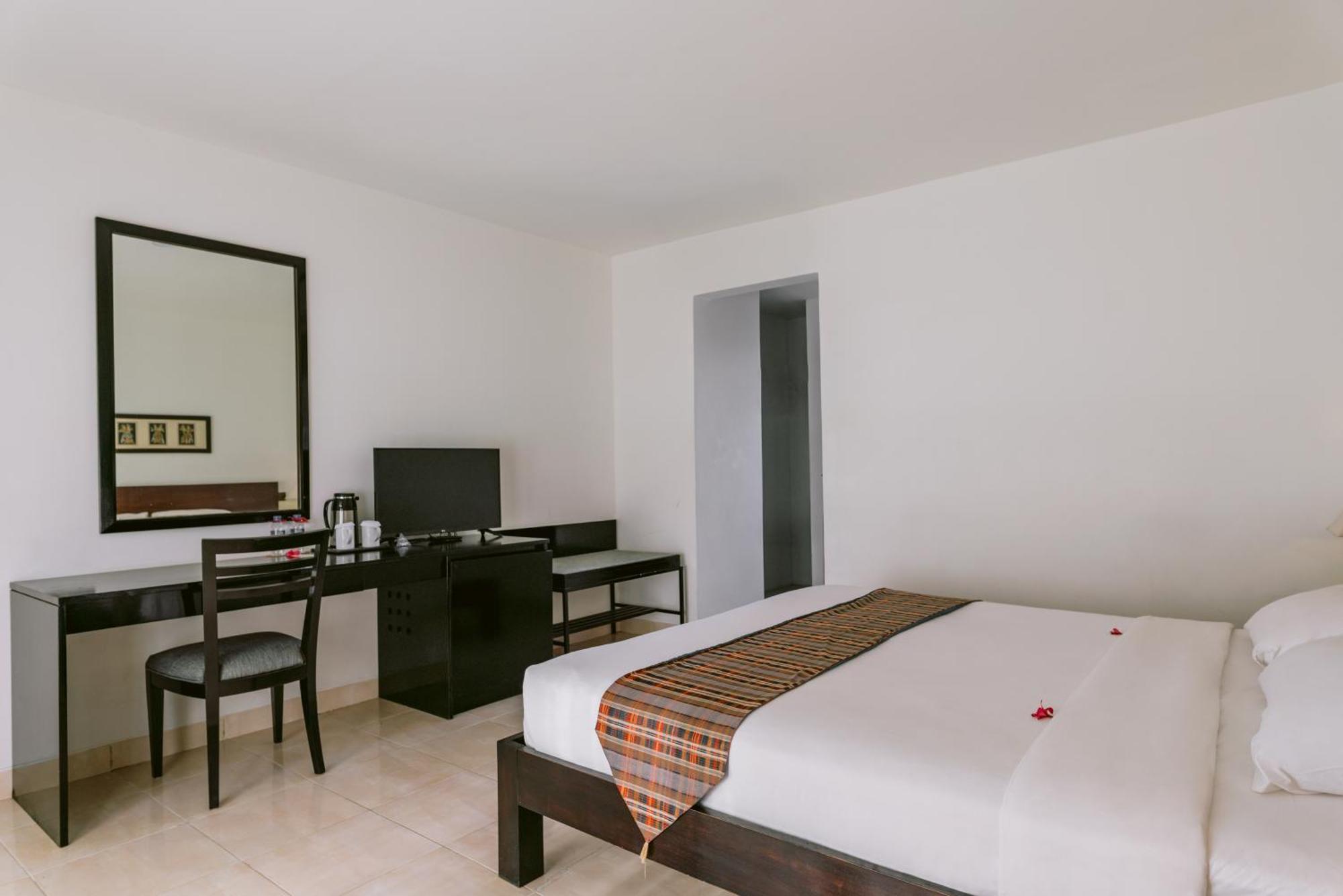 Legong Keraton Beach Hotel Canggu Zewnętrze zdjęcie